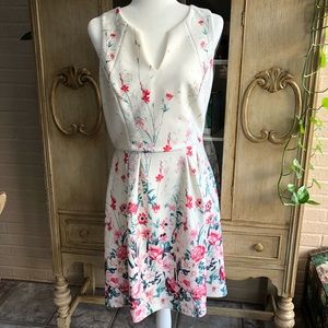 🌷Floral Sleeveless Dress🌷